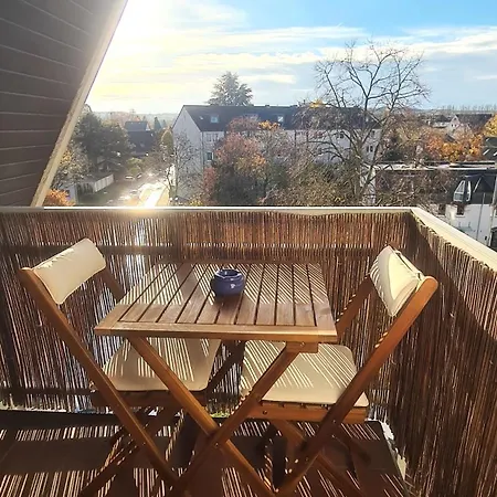 Apartment Cozy 2, 2-room Flat For Vacation & Messe Duesseldorf, Perfect Connectivity *