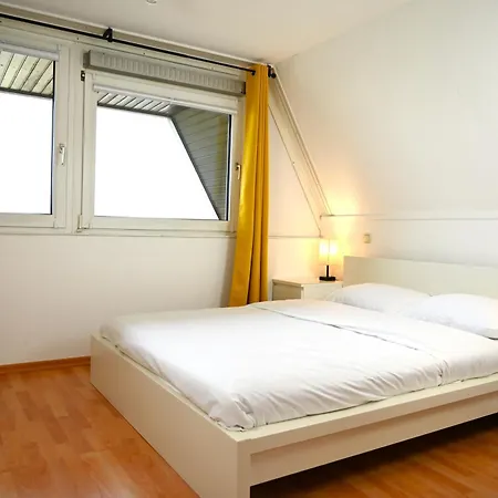 Cozy 2, 2-room Flat For Vacation & Messe Duesseldorf, Perfect Connectivity