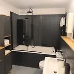 Cozy-stay Ii, 2-room Flat For Vacation & Messe, Duesseldorf, Perfect Connectivity Apartment *