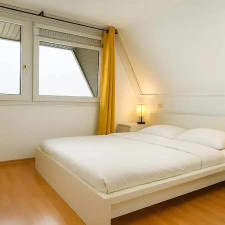Cozy-Stay Ii, 2-Room Flat For Vacation & Messe, Duesseldorf, Perfect Connectivity 公寓 拉廷根