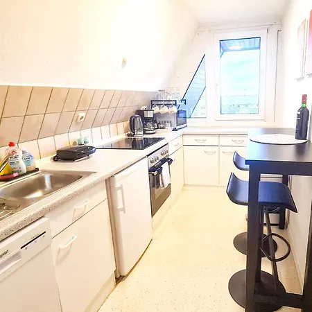 Cozy 2, 2-room Flat For Vacation & Messe Duesseldorf, Perfect Connectivity