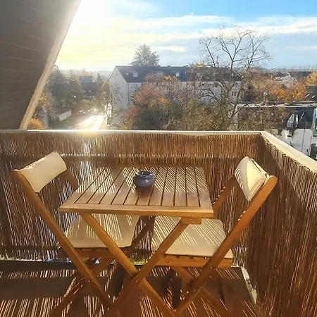 Cozy-Stay Ii, 2-Room Flat For Vacation & Messe, Duesseldorf, Perfect Connectivity