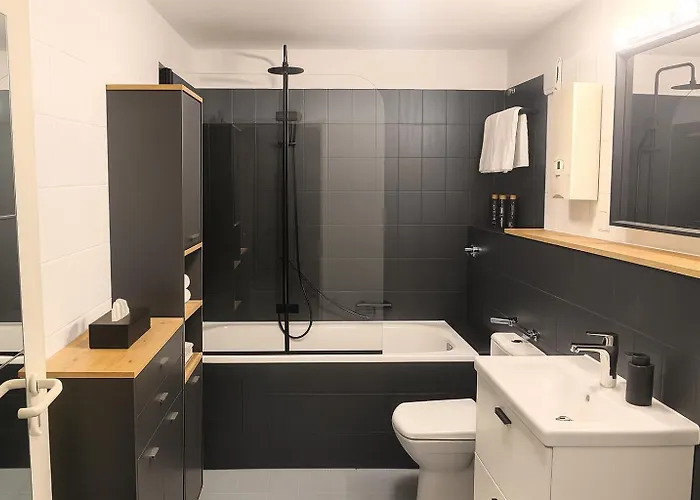 Cozy-stay Ii, 2-room Flat For Vacation & Messe, Duesseldorf, Perfect Connectivity Appartement Ratingen